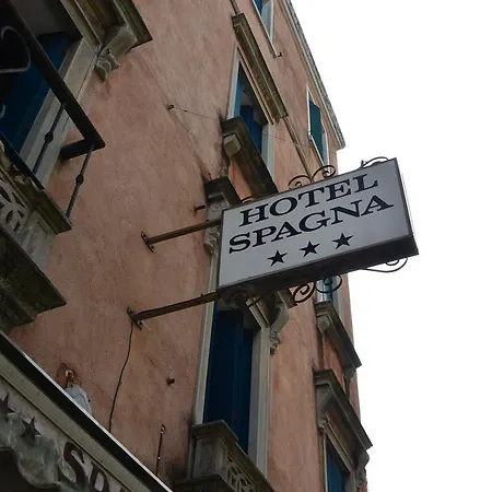 Hotel Spagna-3